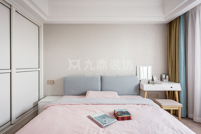 次臥.jpg
