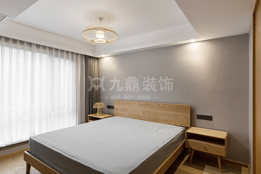 次臥裝修實(shí)景圖